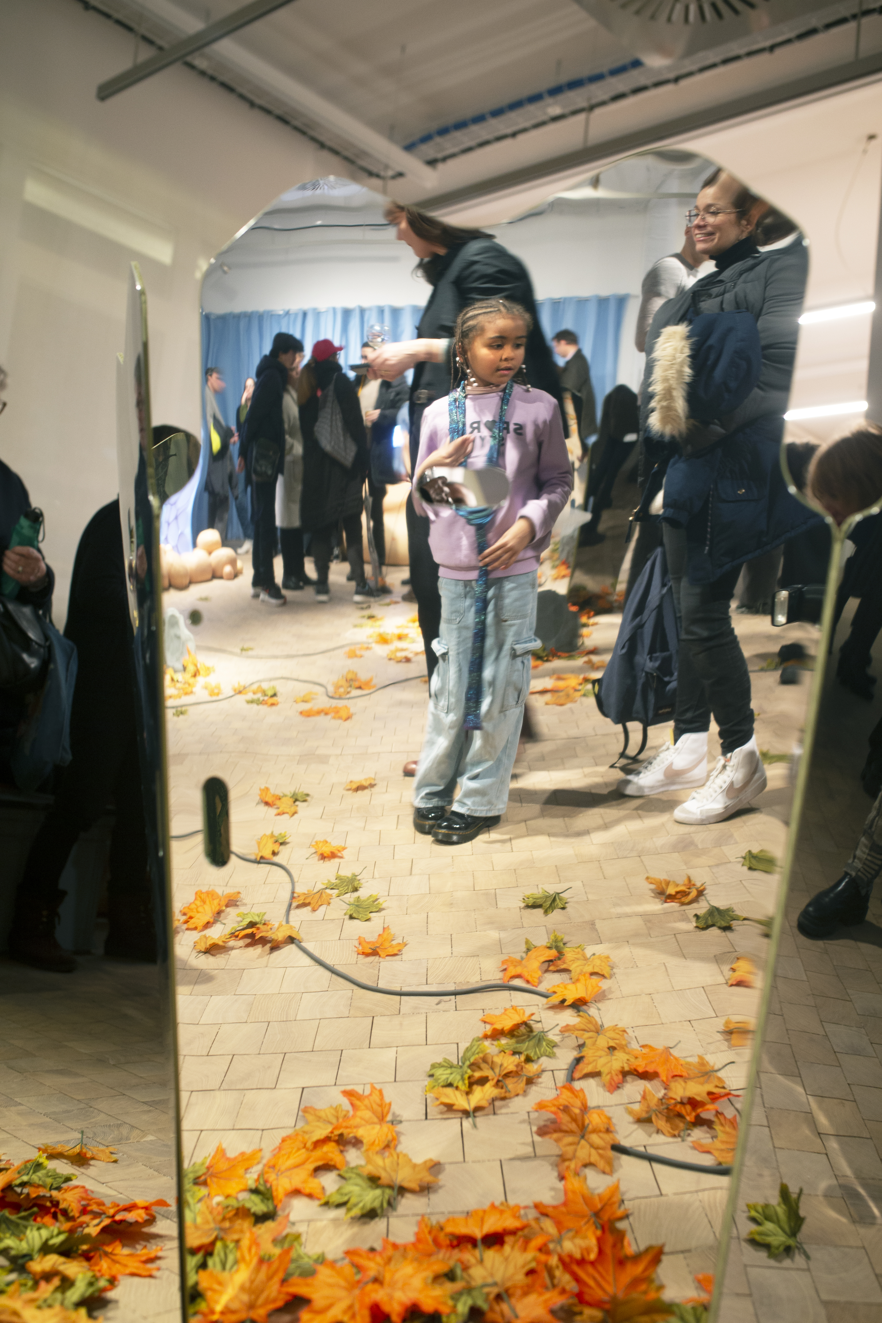 Vernissage Multitude Singularité Cecile Smetana copie 10